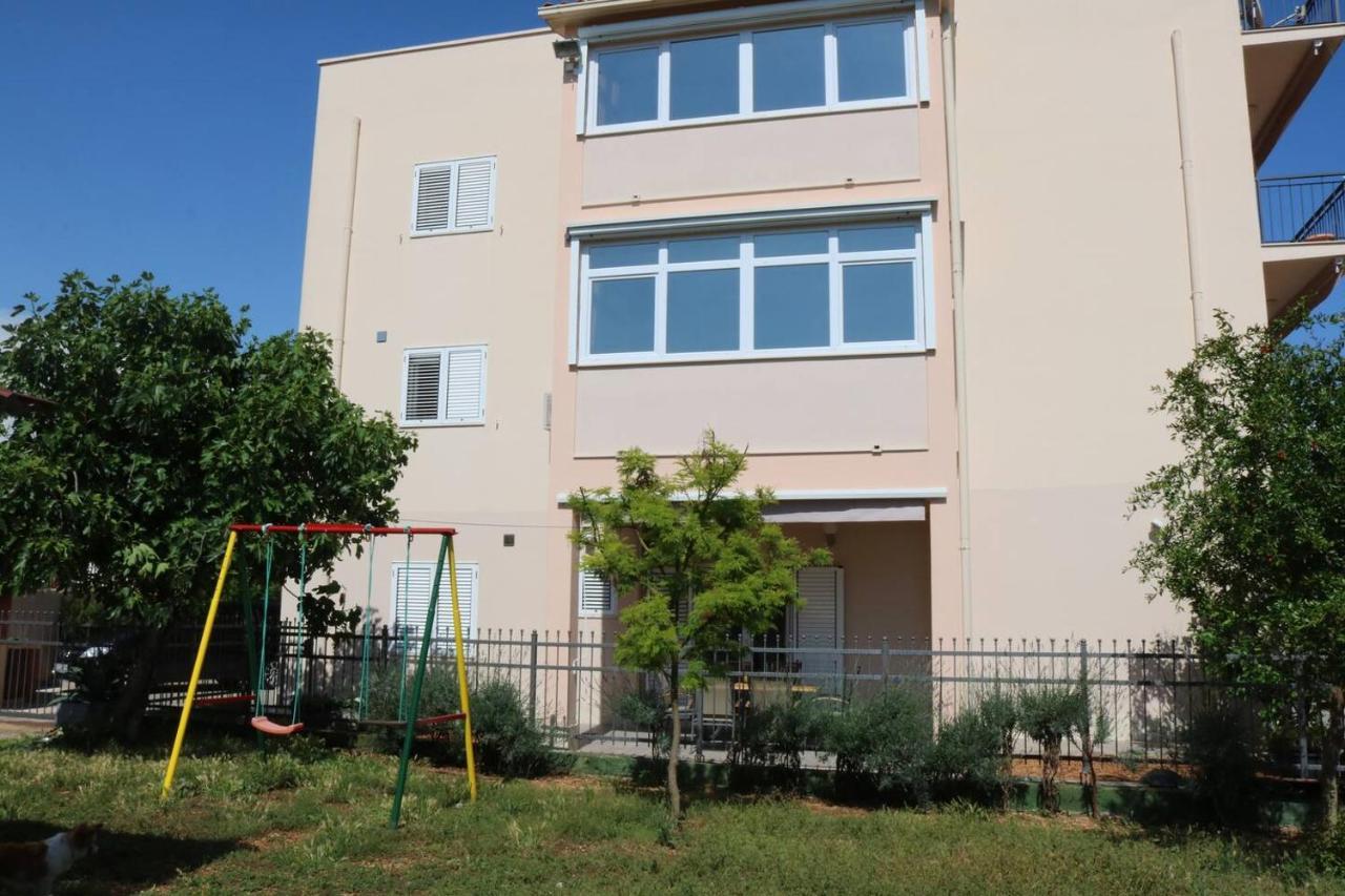 טרוגיר Apartments Ela מראה חיצוני תמונה